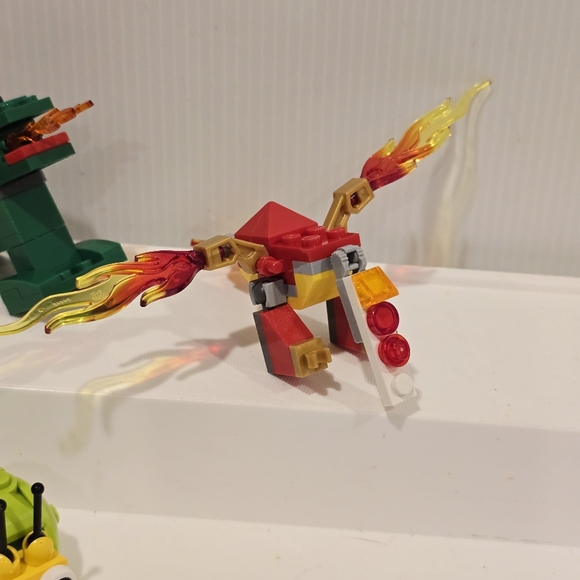 Lego Creative Building Mini Figure Set - Picture 4 of 9